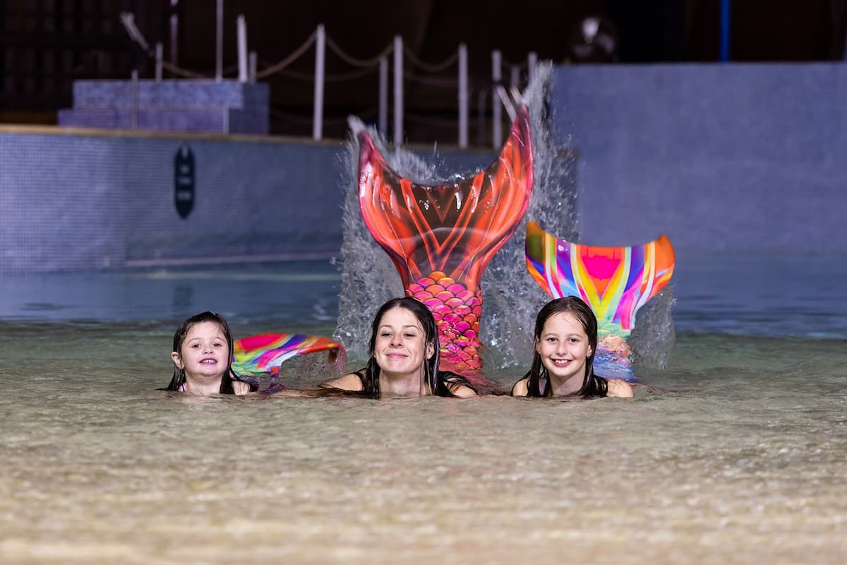 Blue Lagoon Waterpark Subtropical Swimming - Bluestone Wales